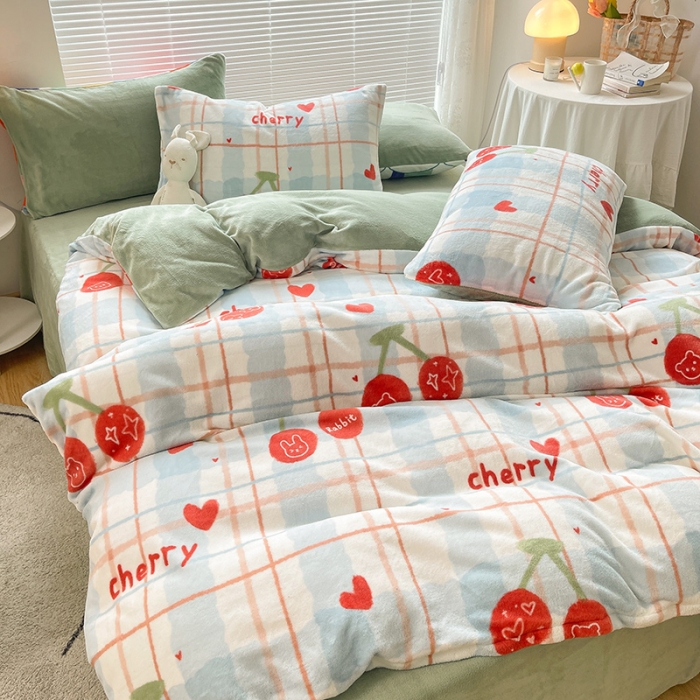 91家纺网 家纺一手货源 找家纺 金爱家 2021新款牛奶绒暖边四件套 樱桃兔兔