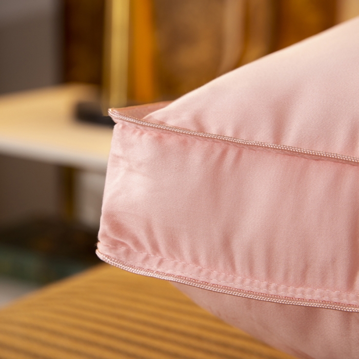 91家纺网 家纺一手货源 找家纺 枕之坊 2021新款蚕蛹蛋白美颜枕 粉色