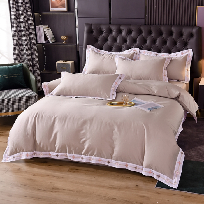 91家纺网 家纺一手货源 找家纺 甜之梦2025新款13374经典北欧风工艺款纯色四件套 浅灰