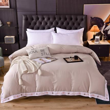 91家纺网 家纺一手货源 找家纺 甜之梦2025新款13374经典北欧风工艺款纯色单被套 浅灰