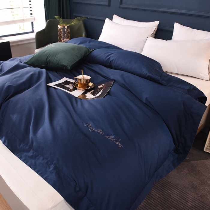 91家纺网 家纺一手货源 找家纺 甜之梦 2025新款13374经典工艺款纯色长绒棉被套 藏青