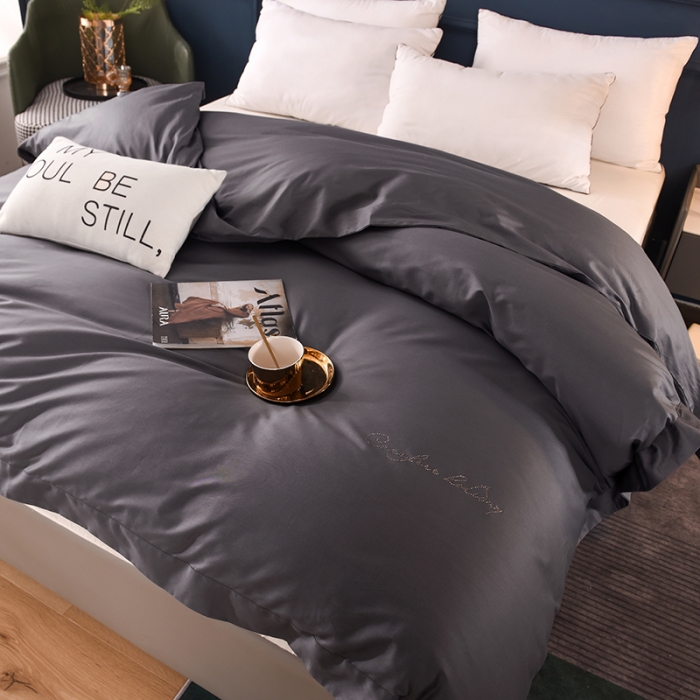 91家纺网 家纺一手货源 找家纺 甜之梦 2025新款13374经典工艺款纯色长绒棉被套深灰色