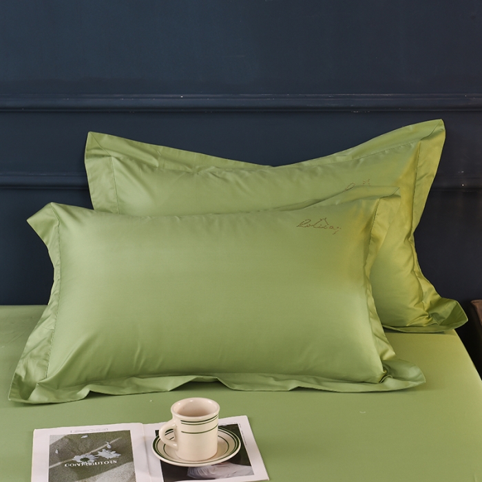 91家纺网 家纺一手货源 找家纺 甜之梦 新款13374经典工艺款纯色长绒棉枕套一对 果绿