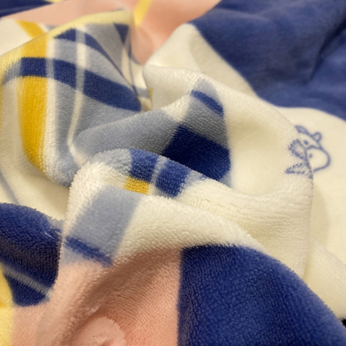 91家纺网 家纺一手货源 找家纺 珺柔家纺2021新款牛奶绒印花四件套 格子奶牛