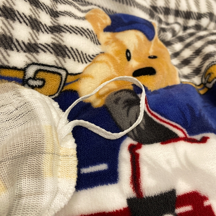 91家纺网 家纺一手货源 找家纺 珺柔家纺2021新款牛奶绒印花四件套 格子小熊