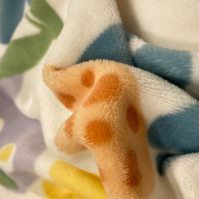 91家纺网 家纺一手货源 找家纺 珺柔家纺2021新款牛奶绒印花四件套 静柔