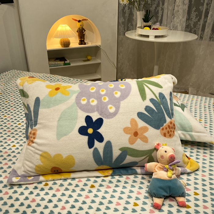 91家纺网 家纺一手货源 找家纺 珺柔家纺2021新款牛奶绒印花四件套 静柔