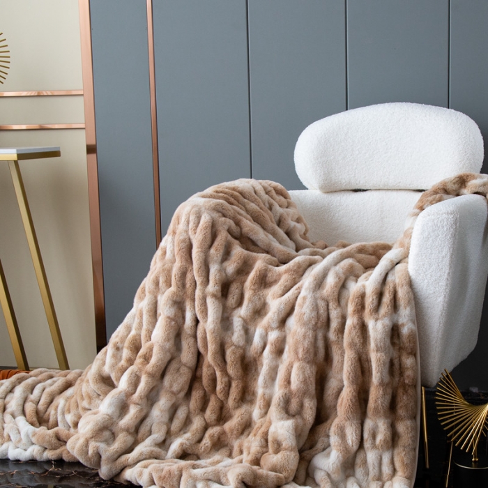 91家纺网 家纺一手货源 找家纺 （总）来菲毛毯 2025新款弹力加厚兔毛毛毯双层保暖绒毯出口外贸高端毯子