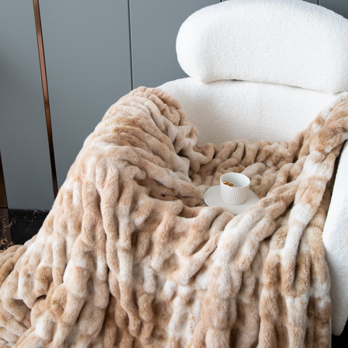 91家纺网 家纺一手货源 找家纺 （总）来菲毛毯 2025新款弹力加厚兔毛毛毯双层保暖绒毯出口外贸高端毯子