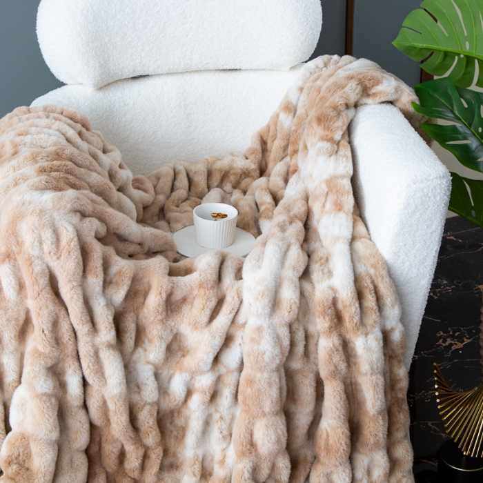 91家纺网 家纺一手货源 找家纺 （总）来菲毛毯 2025新款弹力加厚兔毛毛毯双层保暖绒毯出口外贸高端毯子