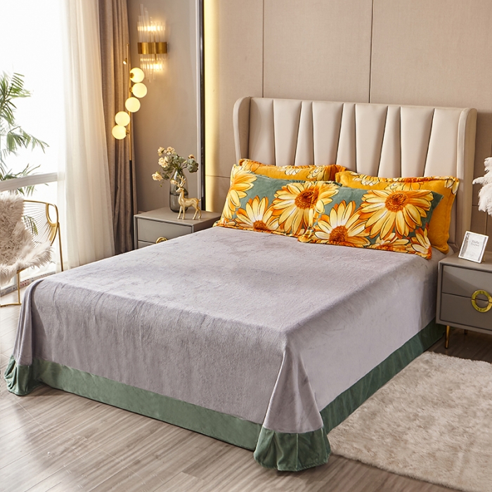 91家纺网 家纺一手货源 找家纺 纽缦 2021新款牛奶绒四件套法莱水晶宝宝绒 金色年华（大版）