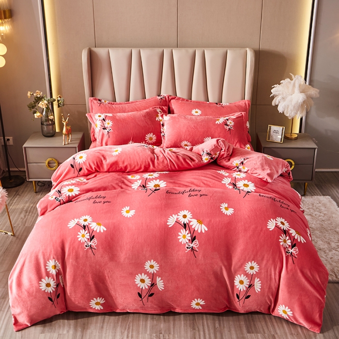 91家纺网 家纺一手货源 找家纺 纽缦 2021新款牛奶绒四件套法莱水晶宝宝绒 菊之语红