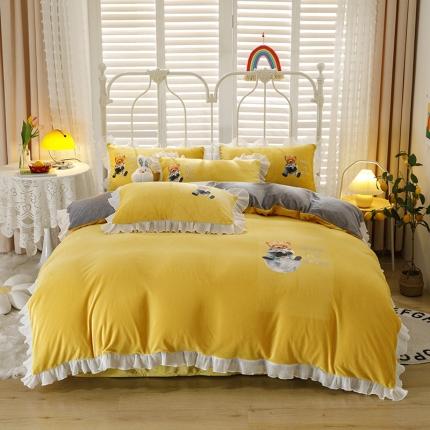 91家纺网 家纺一手货源 找家纺 纽缦 2021新款韩版水晶绒床单四件套法莱水晶牛奶 萌熊-姜黄灰