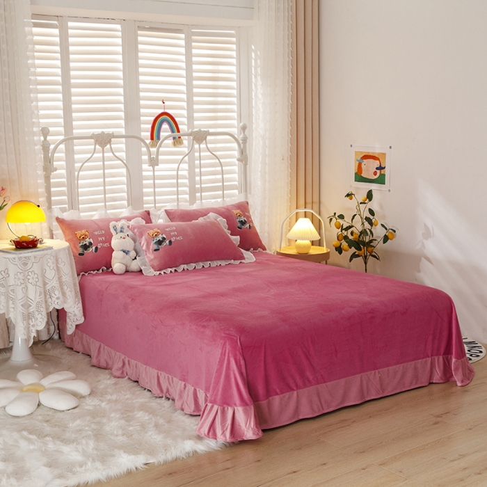 91家纺网 家纺一手货源 找家纺 纽缦 2021新款韩版水晶绒床单四件套法莱水晶牛奶 萌熊-深浅豆沙