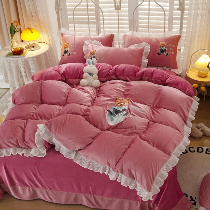 91家纺网 家纺一手货源 找家纺 纽缦 2021新款韩版水晶绒床单四件套法莱水晶牛奶 萌熊-深浅豆沙