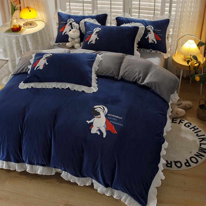 91家纺网 家纺一手货源 找家纺 纽缦 2021新款韩版水晶绒床单四件套法莱水晶牛奶 太空小超人-宝蓝灰