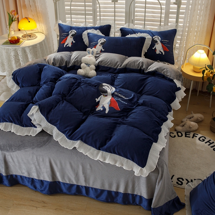 91家纺网 家纺一手货源 找家纺 纽缦 2021新款韩版水晶绒床单四件套法莱水晶牛奶 太空小超人-宝蓝灰