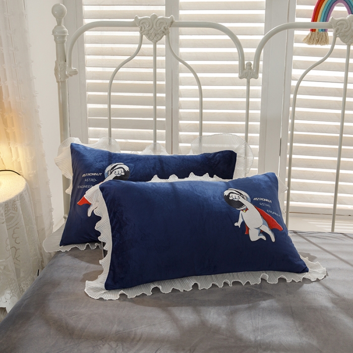 91家纺网 家纺一手货源 找家纺 纽缦 2021新款韩版水晶绒床单四件套法莱水晶牛奶 太空小超人-宝蓝灰