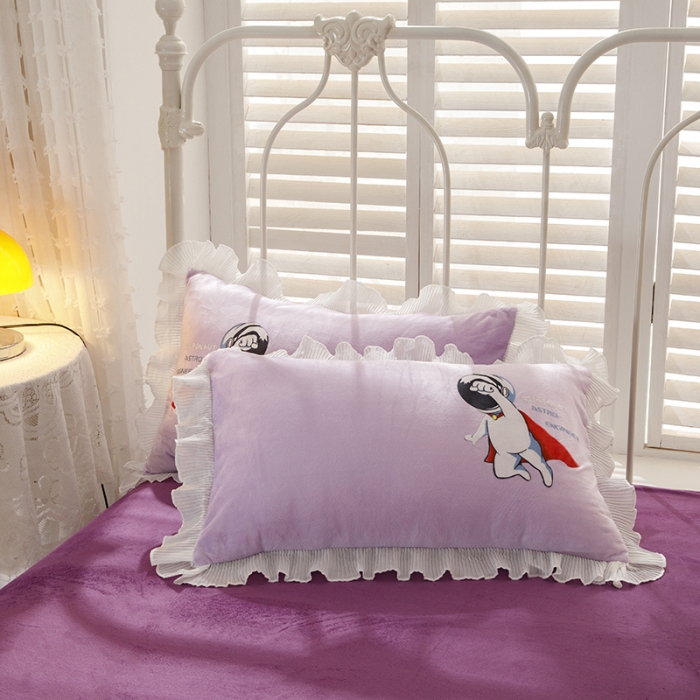 91家纺网 家纺一手货源 找家纺 纽缦 2021新款韩版水晶绒床单四件套法莱水晶牛奶 太空小超人-深浅紫