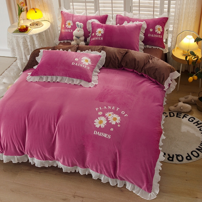 91家纺网 家纺一手货源 找家纺 纽缦 2021新款韩版水晶绒床单四件套法莱水晶牛奶 小雏菊-豆沙咖