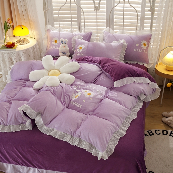 91家纺网 家纺一手货源 找家纺 纽缦 2021新款韩版水晶绒床单四件套法莱水晶牛奶 小雏菊-深浅紫