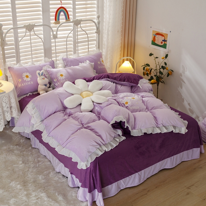 91家纺网 家纺一手货源 找家纺 纽缦 2021新款韩版水晶绒床单四件套法莱水晶牛奶 小雏菊-深浅紫