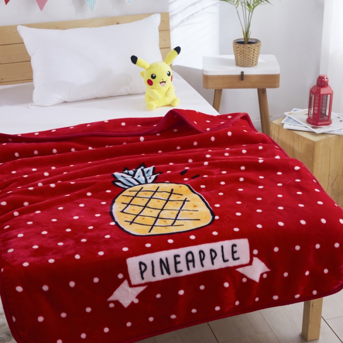 91家纺网 家纺一手货源 找家纺 凯轩毛毛毯毯子 儿童云毛毯毯子系列不二家 菠萝-红