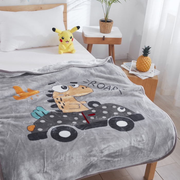 91家纺网 家纺一手货源 找家纺 凯轩毛毛毯毯子 儿童云毛毯毯子系列不二家 小灰龙