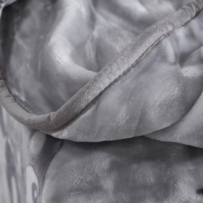 91家纺网 家纺一手货源 找家纺 凯轩毛毛毯毯子 儿童云毛毯毯子系列不二家 小灰龙