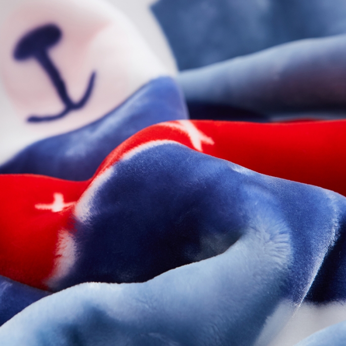 91家纺网 家纺一手货源 找家纺 凯轩毛毛毯毯子 儿童云毛毯毯子系列不二家 幸福宝贝（蓝灰）