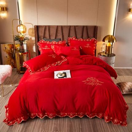 91家纺网 家纺一手货源 找家纺 铠畅爱丽丝水晶绒刺绣四件套宝宝牛奶绒加厚量大从优 爱丽丝玫红
