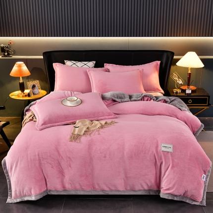 91家纺网 家纺一手货源 找家纺 小牛席业2021新款色织牛奶绒系列四件套粉色