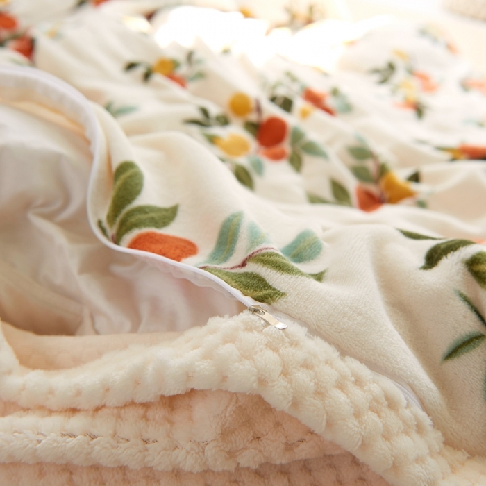 91家纺网 家纺一手货源 找家纺 仟网汇 2021新款双面牛奶绒毛毯 柠檬橘子