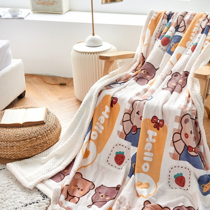 91家纺网 家纺一手货源 找家纺 仟网汇 2021新款双面牛奶绒毛毯 拼贴小熊