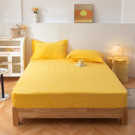 91家纺网 家纺一手货源 找家纺 梦家居 2021新款秋冬牛奶绒床笠单品 浅黄色