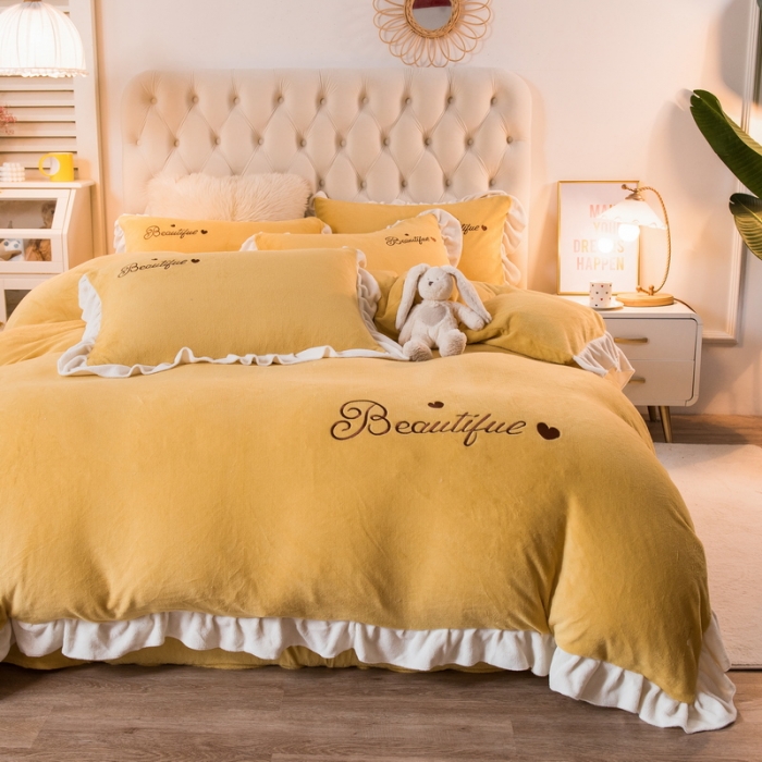 91家纺网 家纺一手货源 找家纺 丝羽坊 2021新款牛奶绒韩系心意系列四件套 姜黄