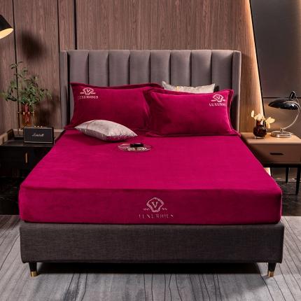 91家纺网 家纺一手货源 找家纺 （总）莱宁被业 2021新款精品牛奶绒刺绣床笠