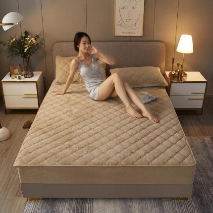 91家纺网 家纺一手货源 找家纺 （总）欧邦 新款纯色水晶绒刺绣夹棉床笠