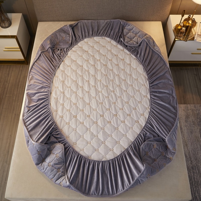 91家纺网 家纺一手货源 找家纺 欧邦 新款纯色水晶绒刺绣夹棉床笠 浅紫