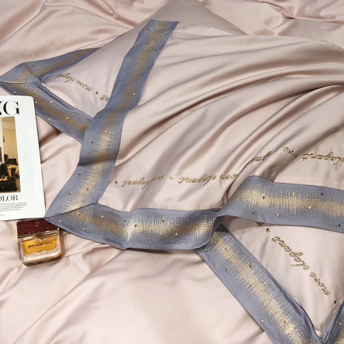 91家纺网 家纺一手货源 找家纺 爱缦 2021新款星空系列100支长绒棉奥棉四件套 奶米杏