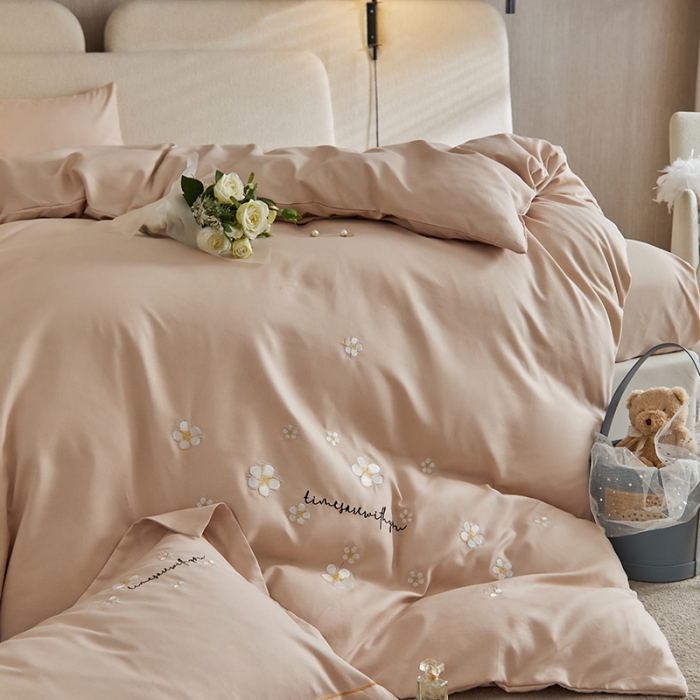 91家纺网 家纺一手货源 找家纺 凡客2021秋冬新款埃类棉刺绣磨毛四件套-樱语 樱语-浅咖