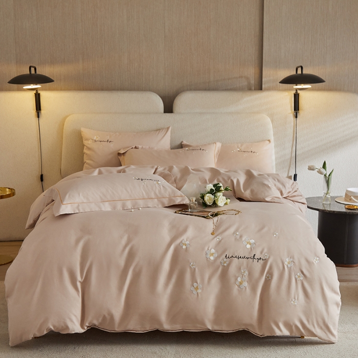 91家纺网 家纺一手货源 找家纺 凡客2021秋冬新款埃类棉刺绣磨毛四件套-樱语 樱语-浅咖