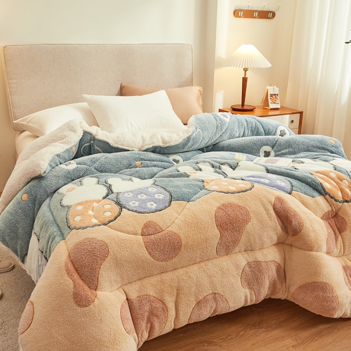 91家纺网 家纺一手货源 找家纺 佰亿莱 2024新款双面绒A版雪花绒B版羊羔绒冬被 告白