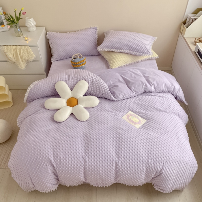 91家纺网 家纺一手货源 找家纺 玛奇朵 2021新款豆豆绒珍珠款四件套-梦露系列 梦露-丁香紫