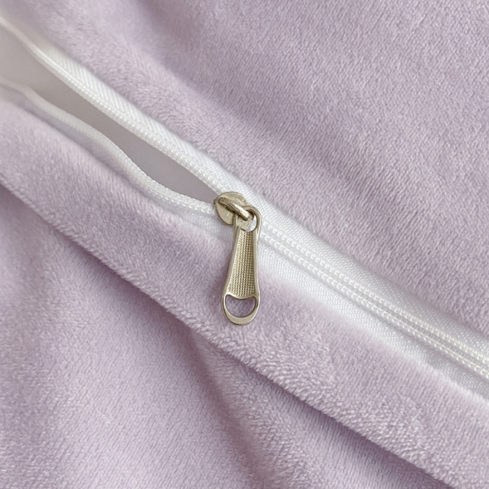 91家纺网 家纺一手货源 找家纺 玛奇朵 2021新款豆豆绒珍珠款四件套-梦露系列 梦露-丁香紫