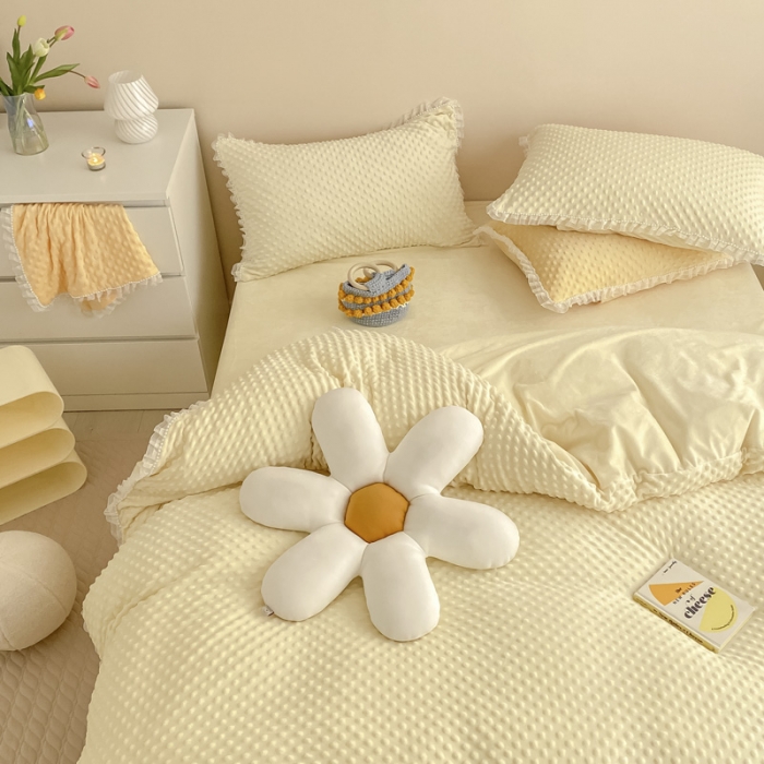 91家纺网 家纺一手货源 找家纺 玛奇朵 2021新款豆豆绒珍珠款四件套-梦露系列 梦露-象牙白