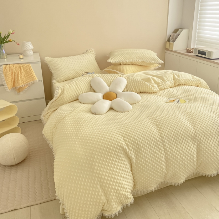 91家纺网 家纺一手货源 找家纺 玛奇朵 2021新款豆豆绒珍珠款四件套-梦露系列 梦露-象牙白