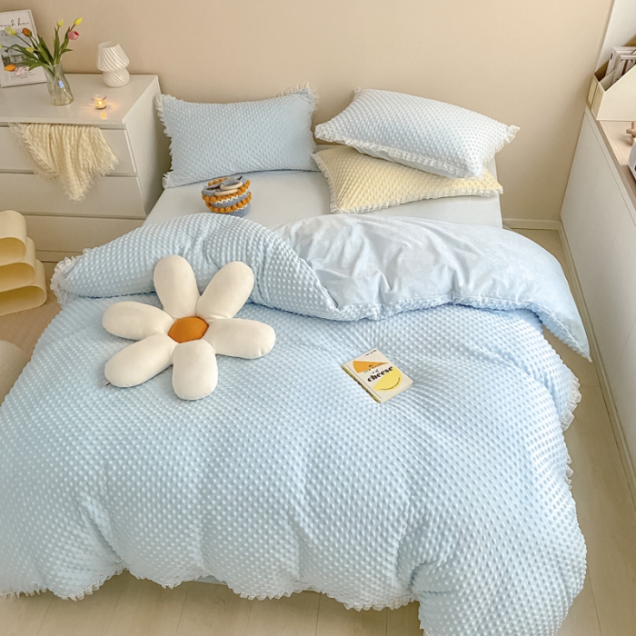 91家纺网 家纺一手货源 找家纺 玛奇朵 2021新款豆豆绒珍珠款四件套-梦露系列 梦露-婴儿蓝