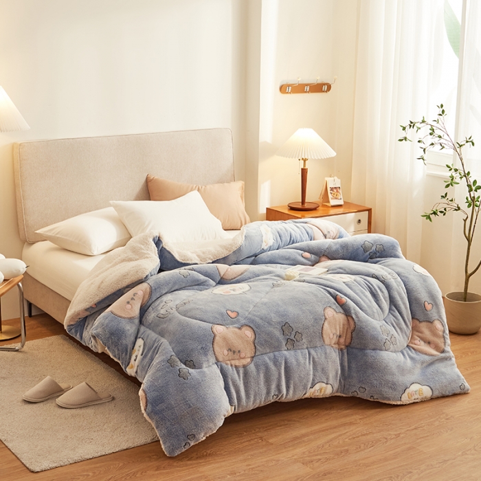 91家纺网 家纺一手货源 找家纺 佰亿莱 2024新款双面绒A版雪花绒B版羊羔绒冬被 泰迪熊