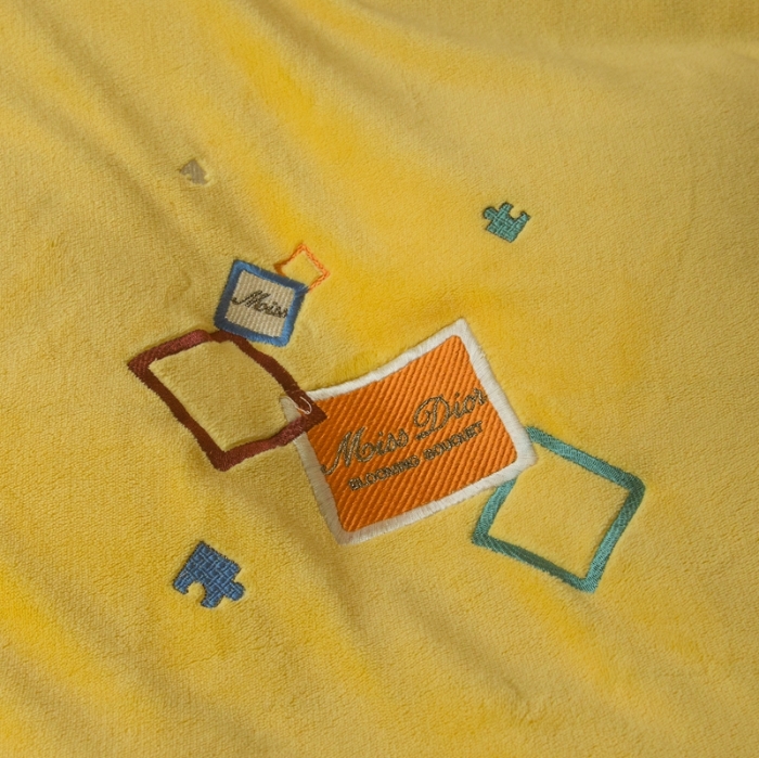 91家纺网 家纺一手货源 找家纺 凡客家居 2021秋冬新款工艺款牛奶绒四件套 方格